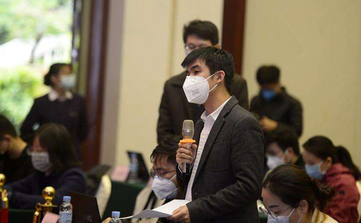 马云：企业没有虚实之分 落后思想让你被淘汰